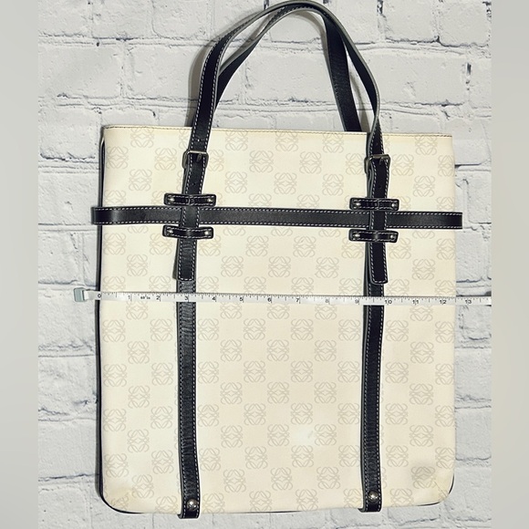 LOEWE White & Black Canvas & Leather Repeat Anagram Logo Tote Bag. - Picture 2 of 15